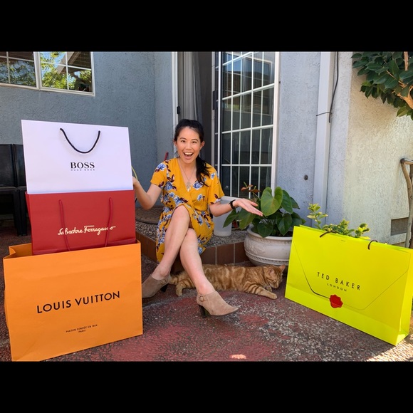 Meet your Posher, Jenni - Picture 4 of 6